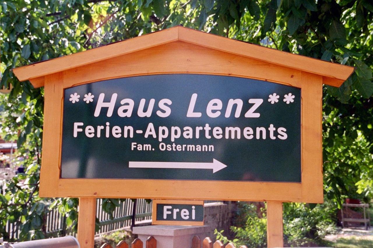 Haus Lenz Ferienwohnungen - Fam Ostermann Пухберг ам Шнееберг Екстериор снимка